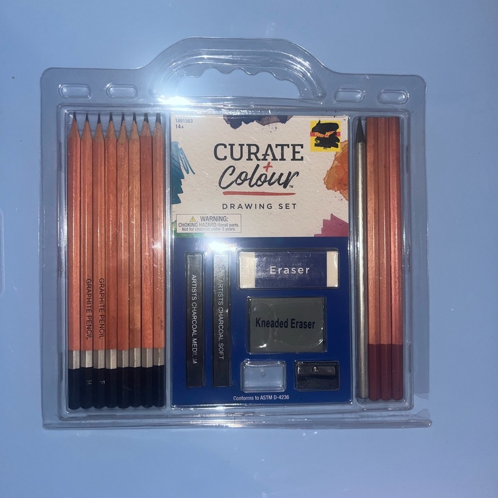 Curate + Colour Drawing Set